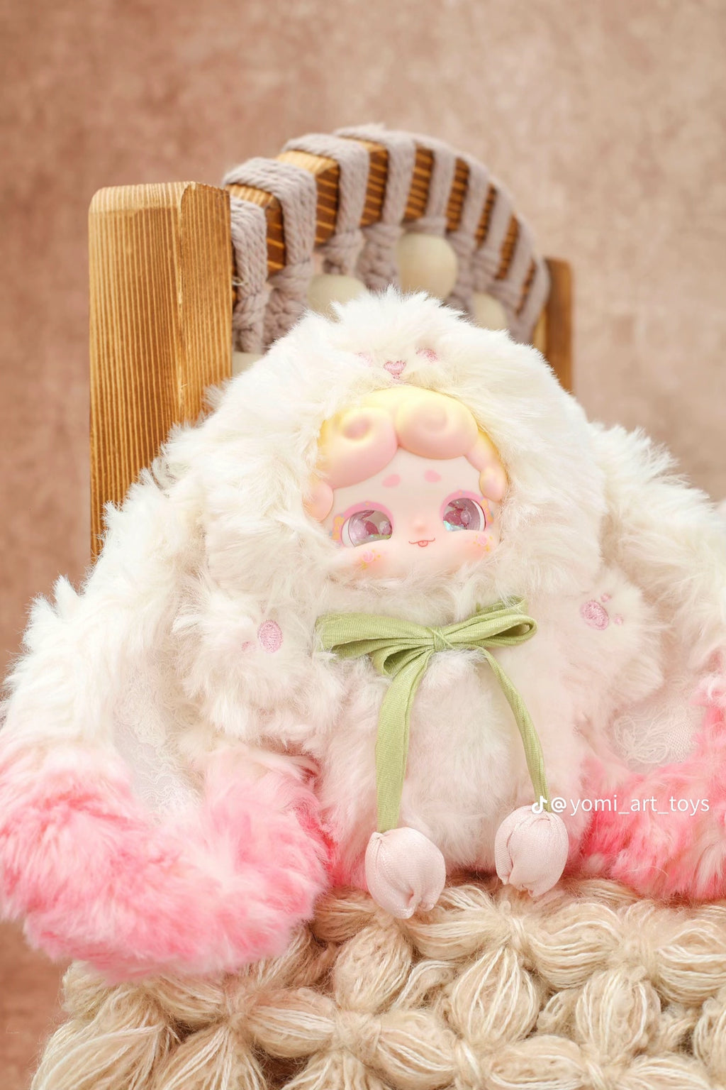 Lucky Deer Nai – Secret Garden| Revealed Figure Hua Chen - Secret Garden Collectibles
