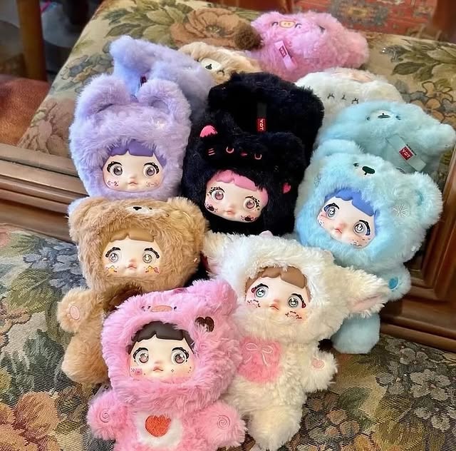 Nommi V1 – Loveliness Never Ends Series | Blind Box Plush Keychain - Secret Garden Collectibles