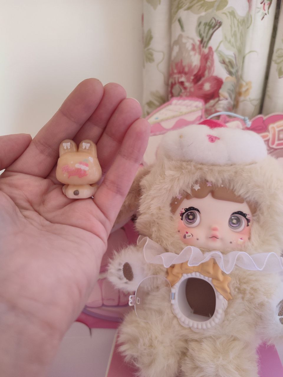 Clouds are Tuckled Nommi V7 - Secret Garden Collectibles