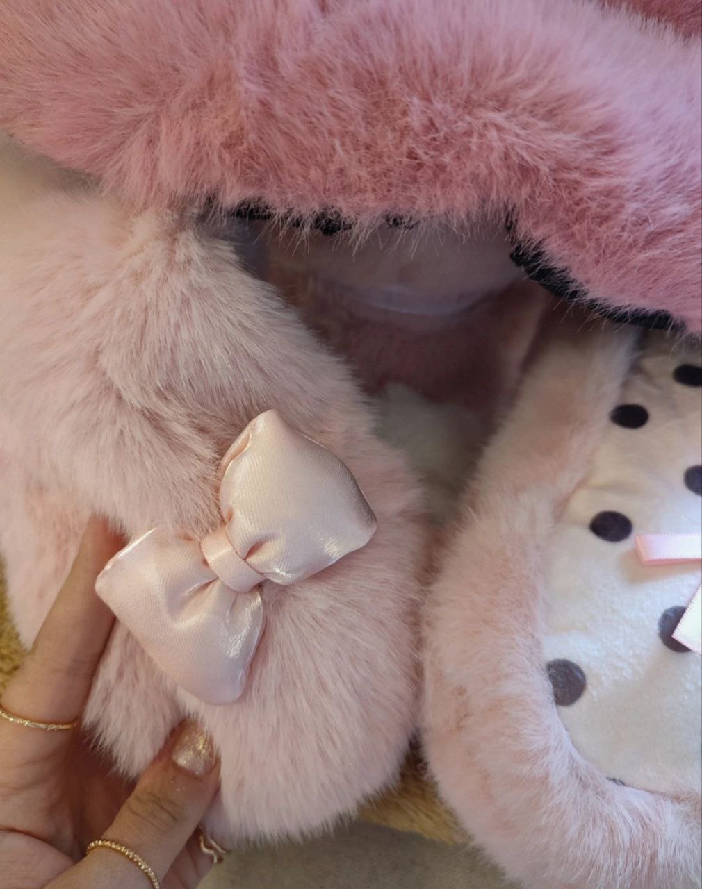 Nommi Caprielle Mushroom Hat 400% Series – Plush Jumbo Edition | Pink Bunny Collectible Doll