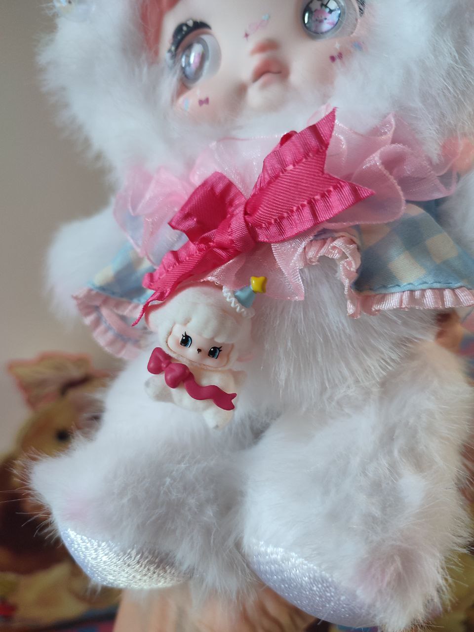 Nommi About the Childhood – Carousel Plush Pendant Doll