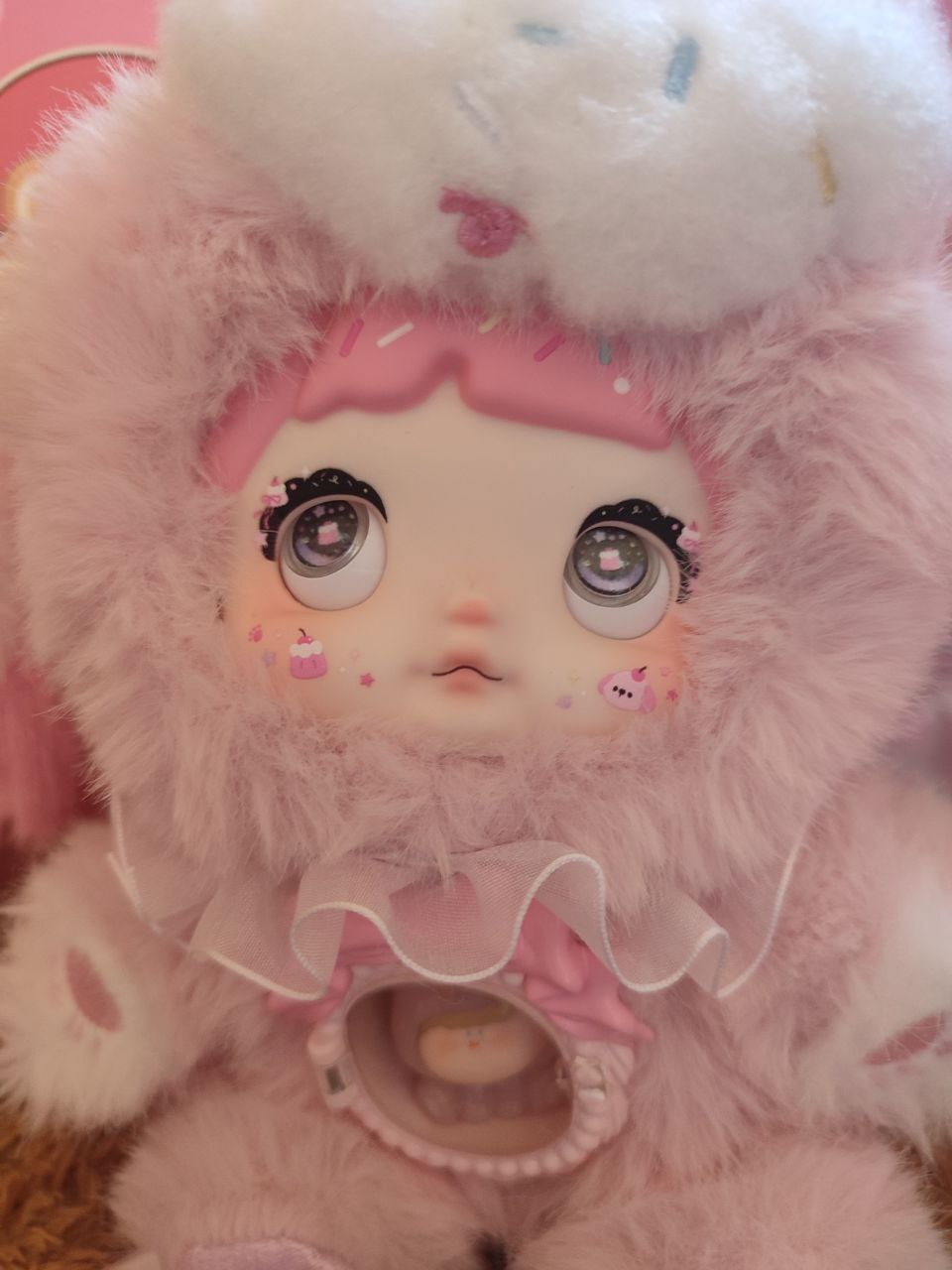 Nommi One Bite Sweetheart Berry Pop – Plush Doll - Secret Garden Collectibles