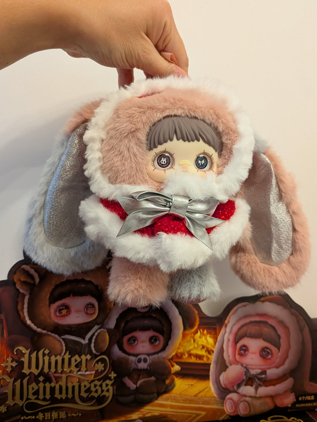 Maymei – Winter Weirdness | Christmas Bunny
Plush Pendant Doll - Secret Garden Collectibles
