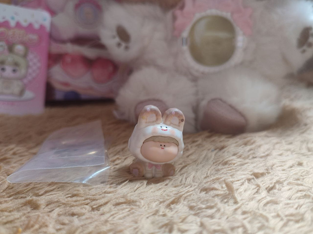 Nommi One Bite Sweetheart Milk Biscuits – Plush Doll - Secret Garden Collectibles