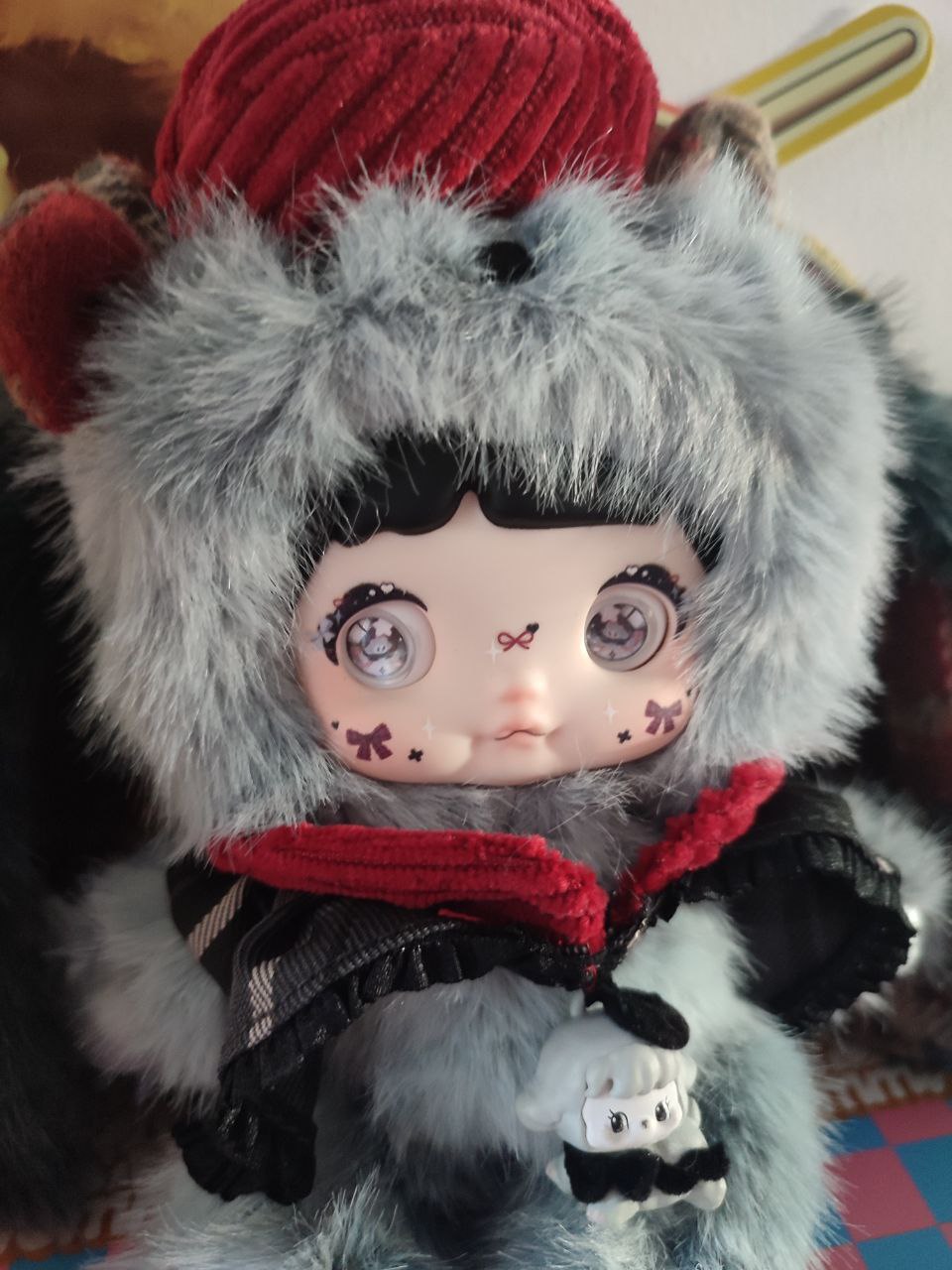 Nommi About The Childhood– Mime Plush Pendant Doll