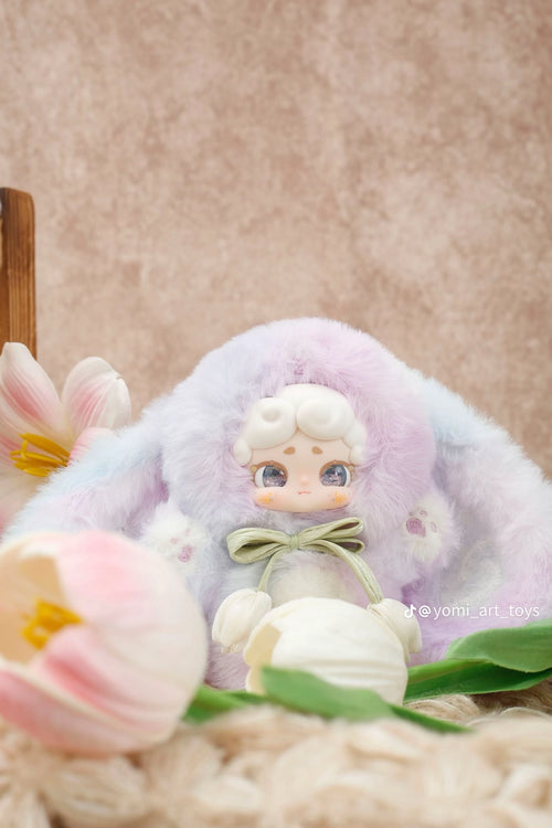 Lucky Deer Nai – Secret Garden| Revealed Figure Iris - Secret Garden Collectibles