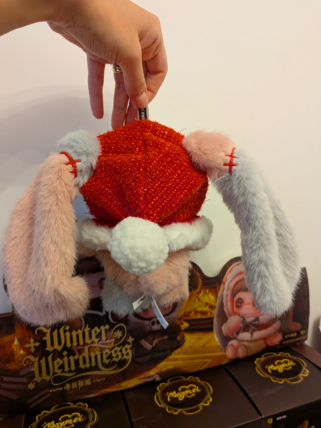 Maymei – Winter Weirdness | Christmas Bunny
Plush Pendant Doll - Secret Garden Collectibles