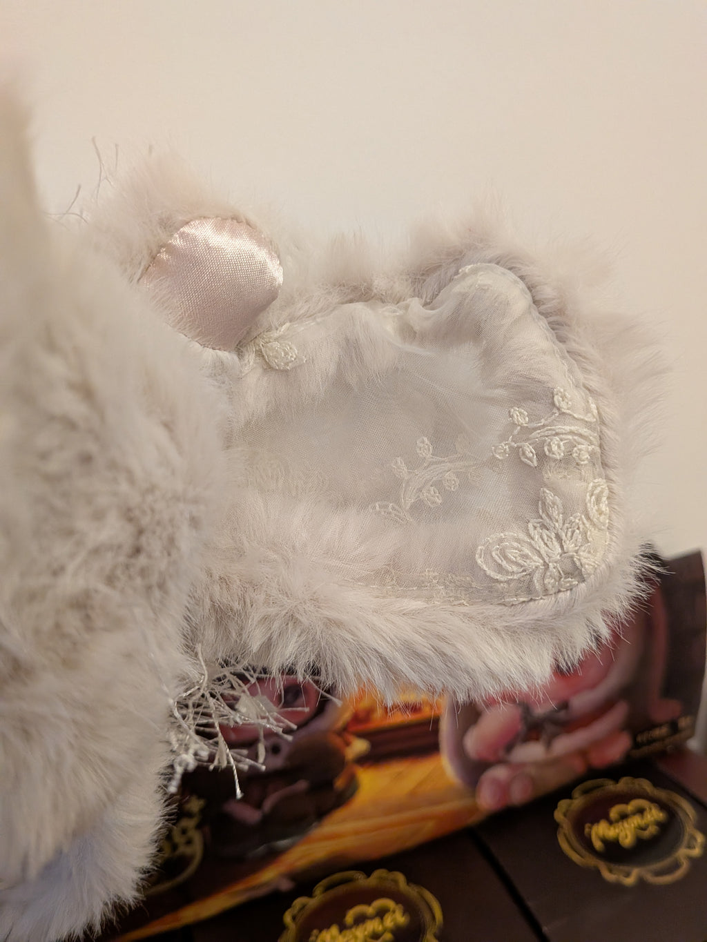 Maymei Winter Weirdness – plush pendant doll Snow Moth - Secret Garden Collectibles