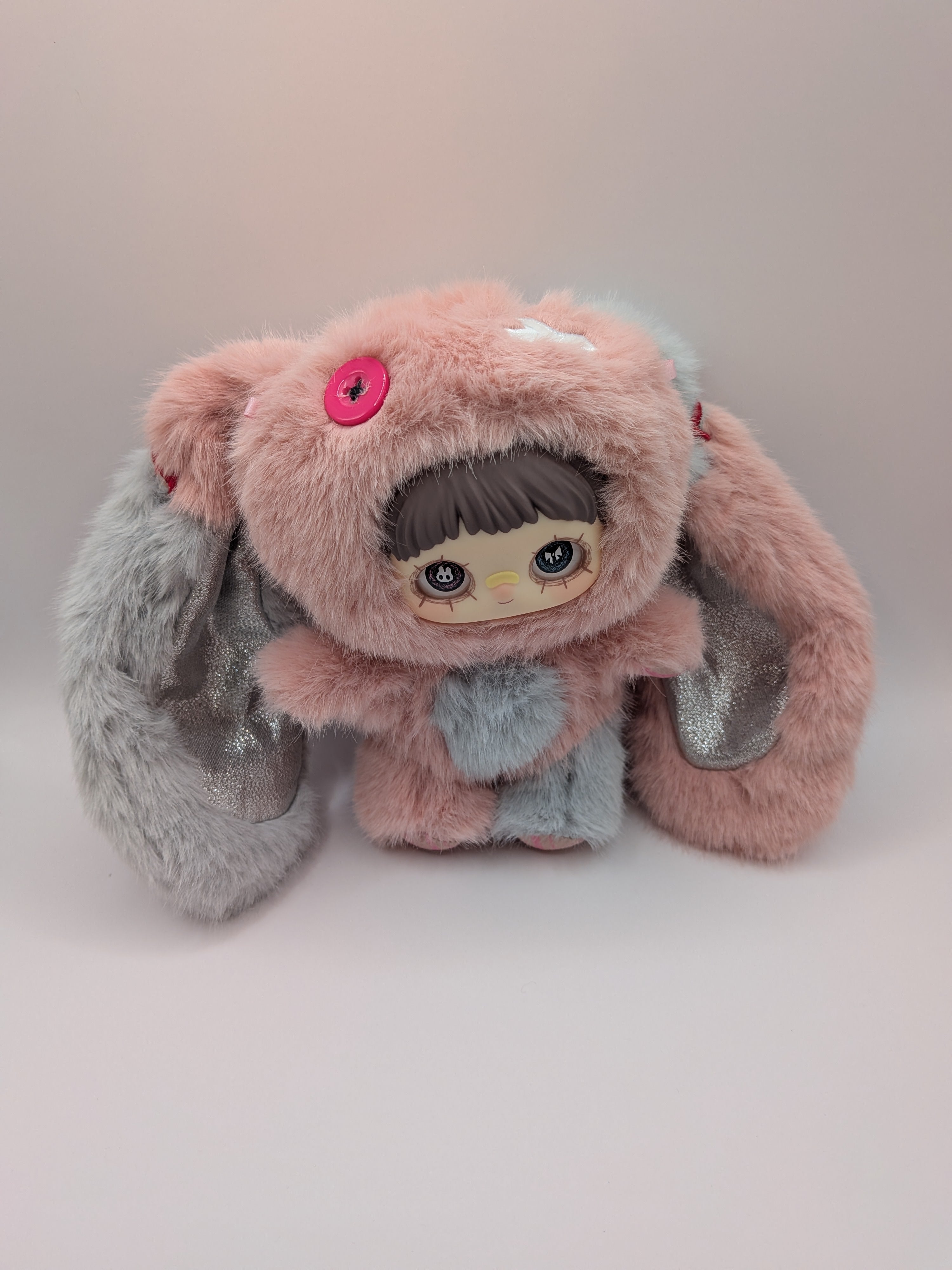 Maymei – Winter Weirdness | Christmas Bunny
Plush Pendant Doll - Secret Garden Collectibles