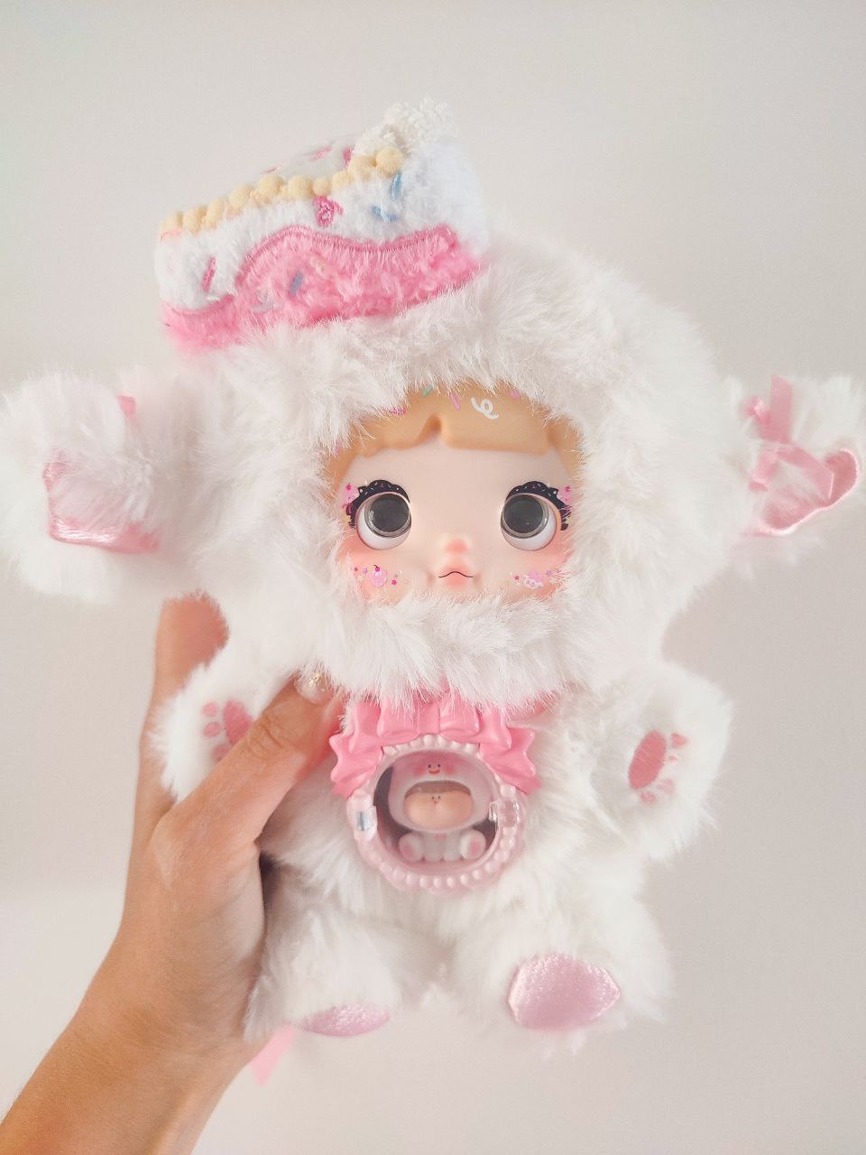 Nommi One Bite Sweetheart Edelweiss Frey – Plush Doll - Secret Garden Collectibles
