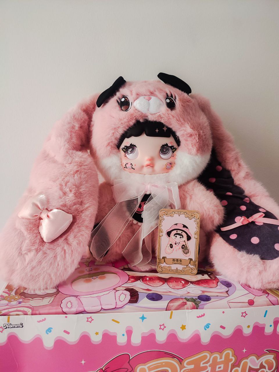 Nommi Caprielle Mushroom Hat 400% Series – Plush Jumbo Edition | Pink Bunny Collectible Doll